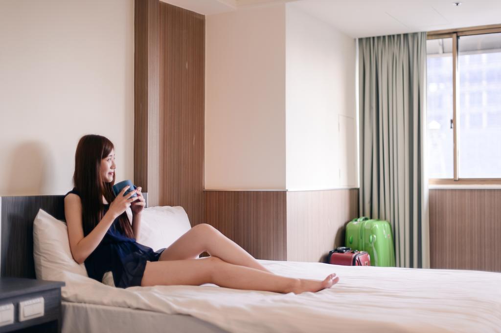 Hotel Kiwi-Taichung Station Branch 1 Extérieur photo