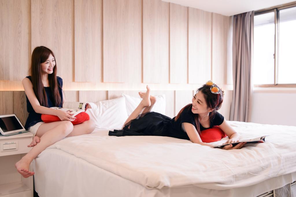 Hotel Kiwi-Taichung Station Branch 1 Extérieur photo