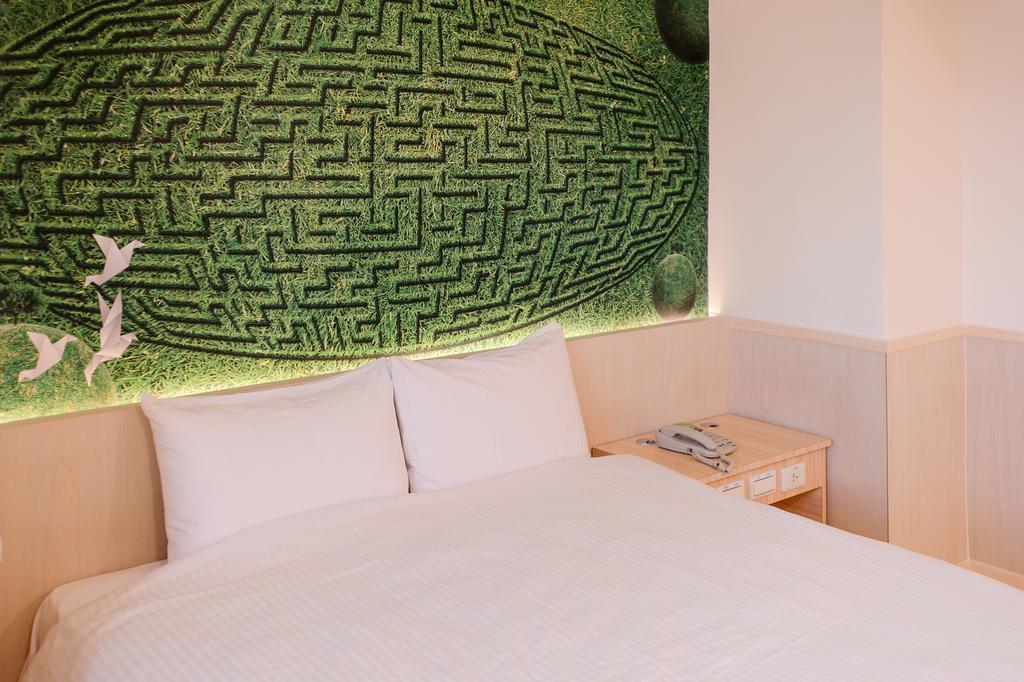 Hotel Kiwi-Taichung Station Branch 1 Extérieur photo