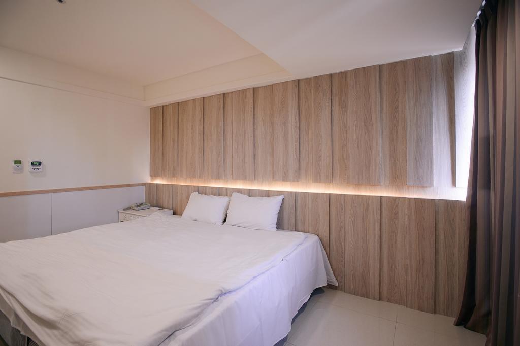 Hotel Kiwi-Taichung Station Branch 1 Extérieur photo