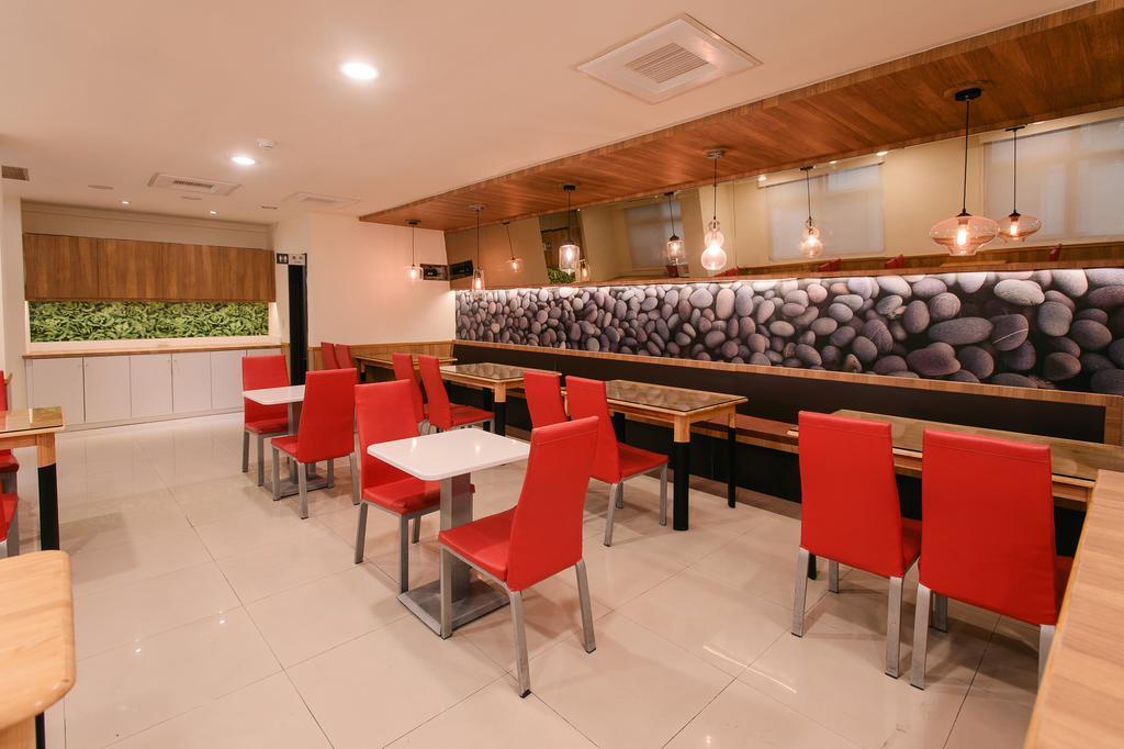 Hotel Kiwi-Taichung Station Branch 1 Extérieur photo